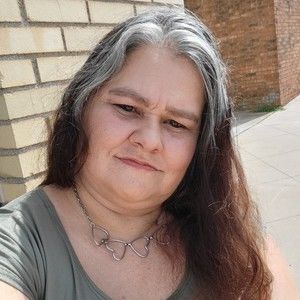 Meet your Posher, Sally